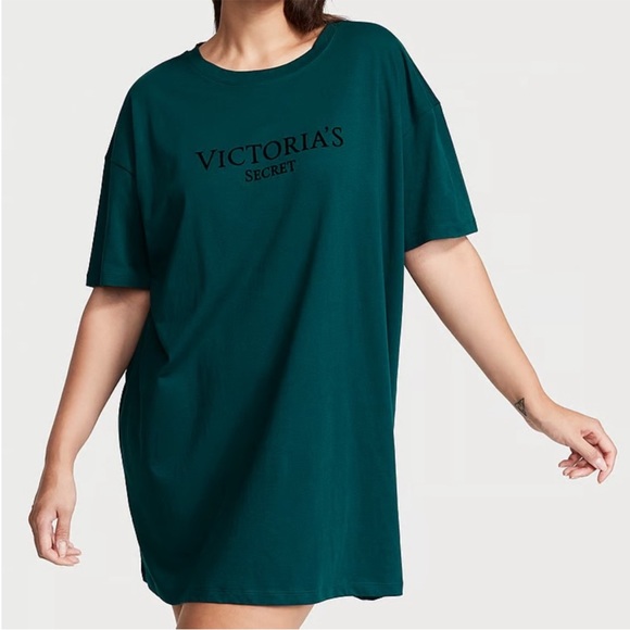 Victoria’s Secret Sleepshirt - Picture 1 of 7